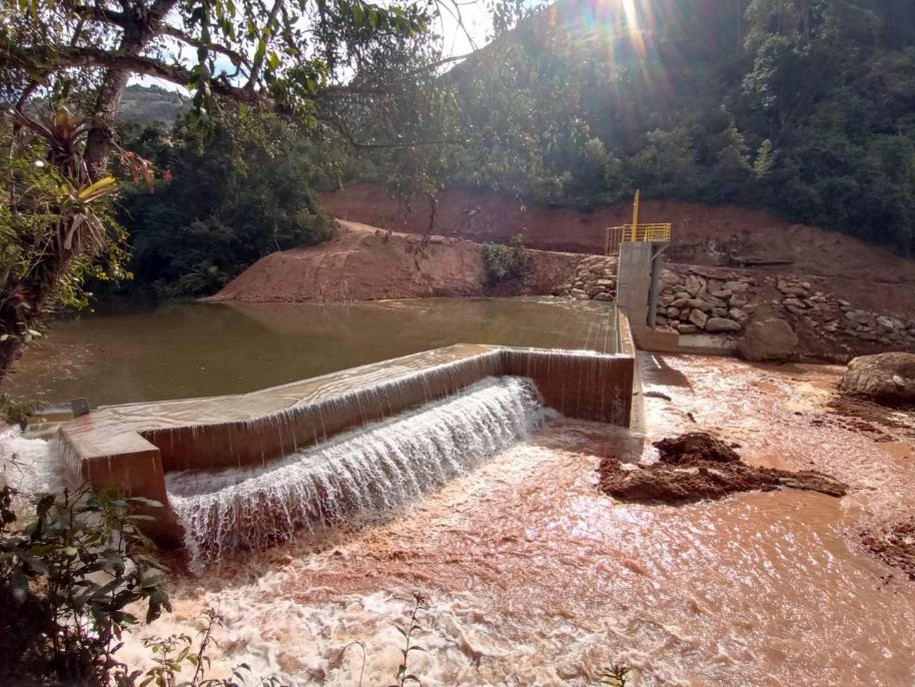 Tomada dágua AG.jpg